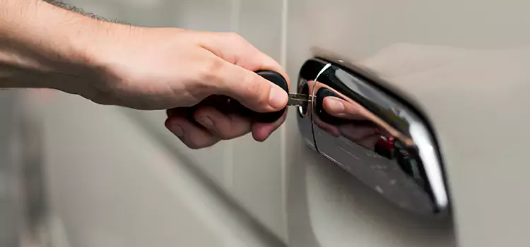Why Choose Our Auto Locksmith Team in Roseburg, OR?