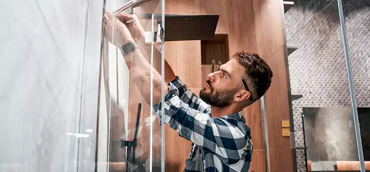 Replace Shower Doors with Frameless Roseburg